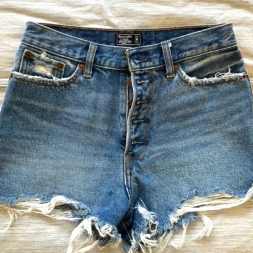 NEW Abercrombie & Fitch Annie High Rise Denim Shorts size 24